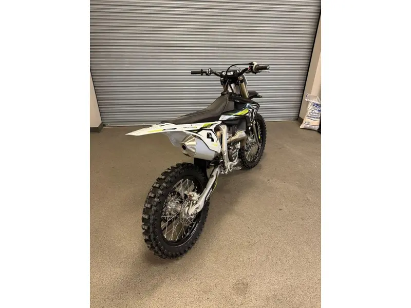 2025 Triumph TF450-RC - Ricky Carmichael Edition thumbnail 3