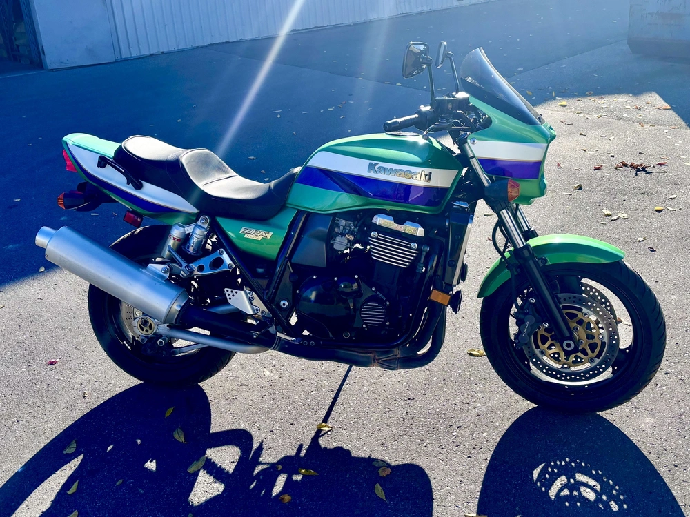 1999 Kawasaki Zrx1100 alt