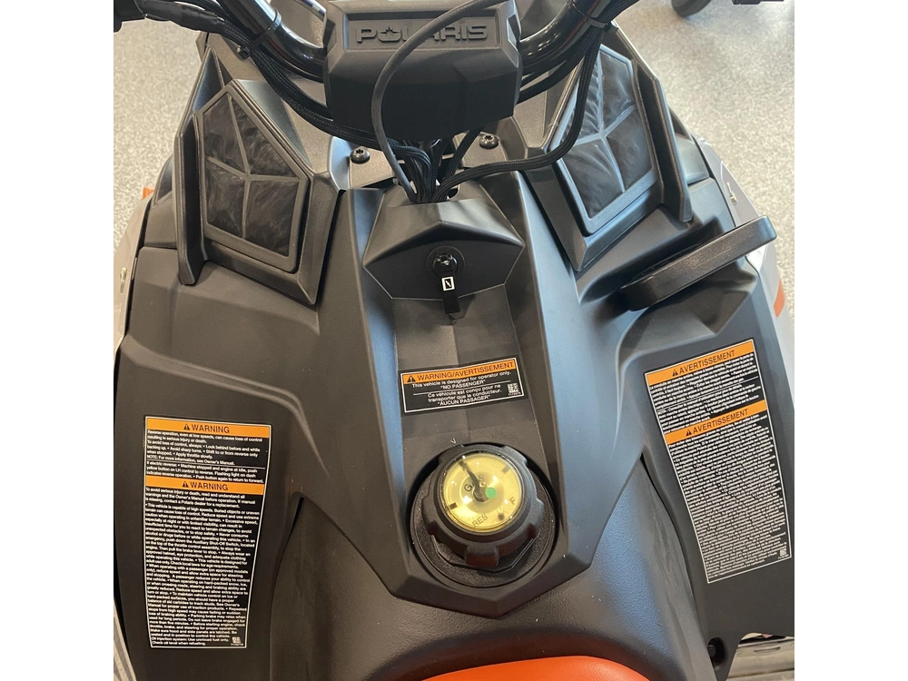 2025 Polaris 550 Switchback Sport 144 alt