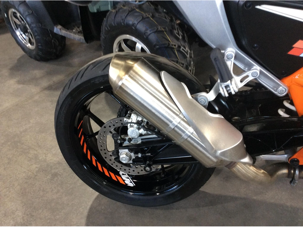 2014 Ktm Duke 690 alt
