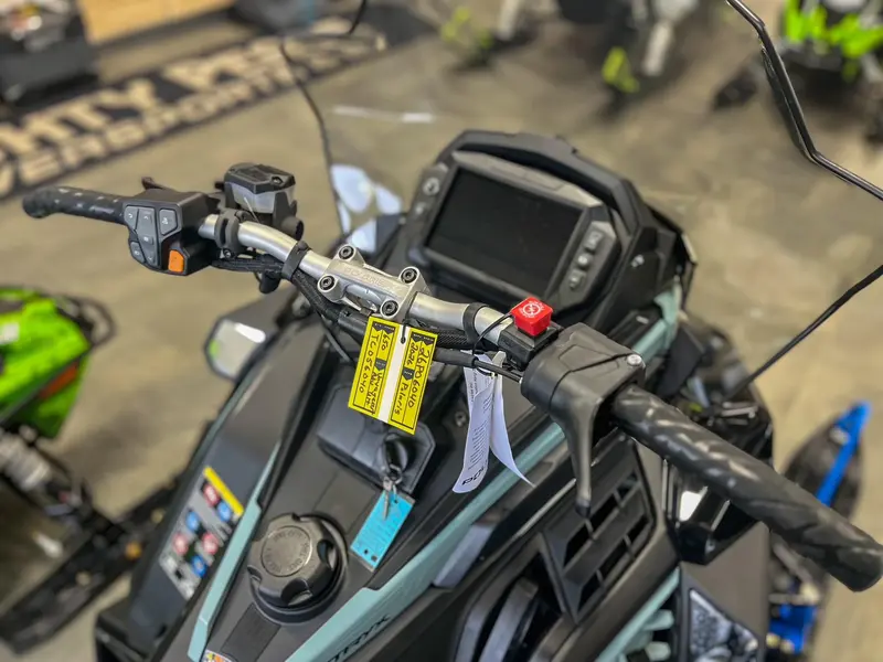 2026 Polaris 650 Voyager Adv Ultmt 2.0