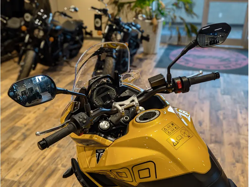 2026 Triumph Tiger Sport 800 // Cosmic Yellow/Sapphire Black