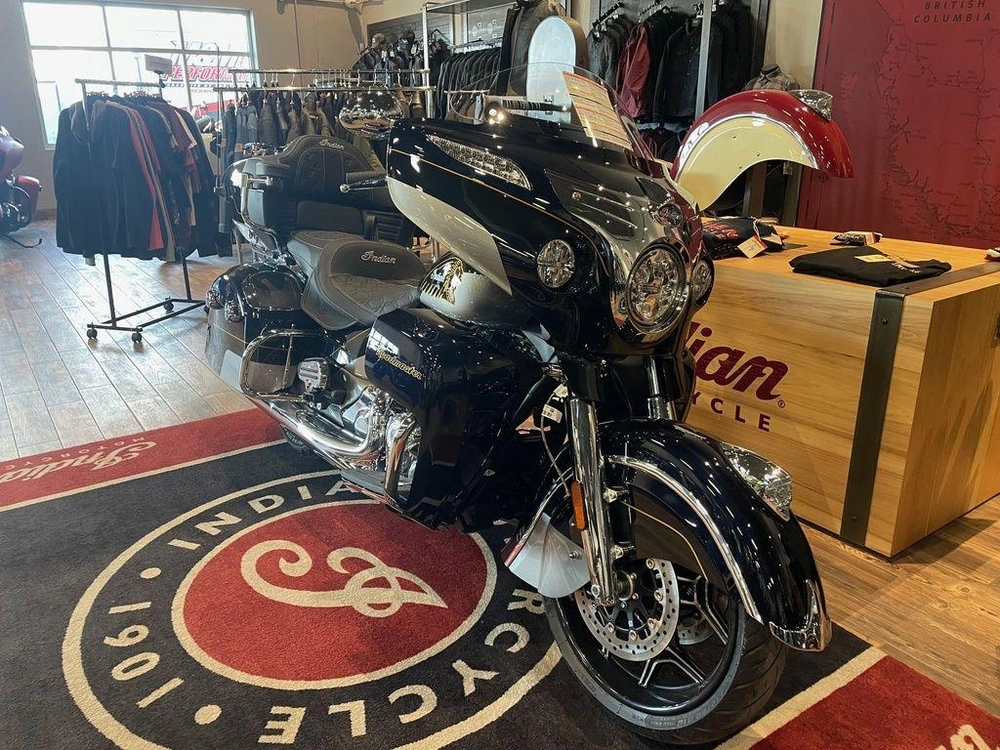 2025 Indian Motorcycle Roadmaster Elite alt