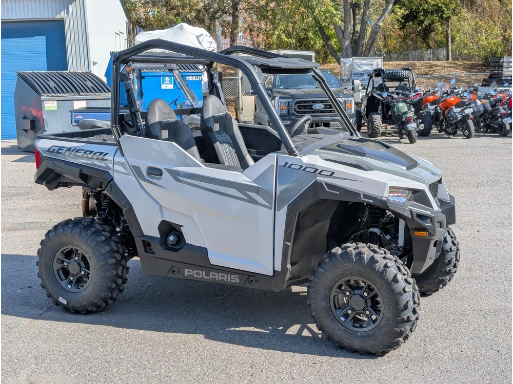 2026 Polaris General 1000 Sport - Ghost Gray Utilitaire Fiable Rive-sud Québec Modèles & Couleurs 2026 alt