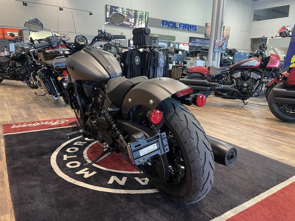 2025 Indian Motorcycle Scout Bobber Sixty Ltd alt