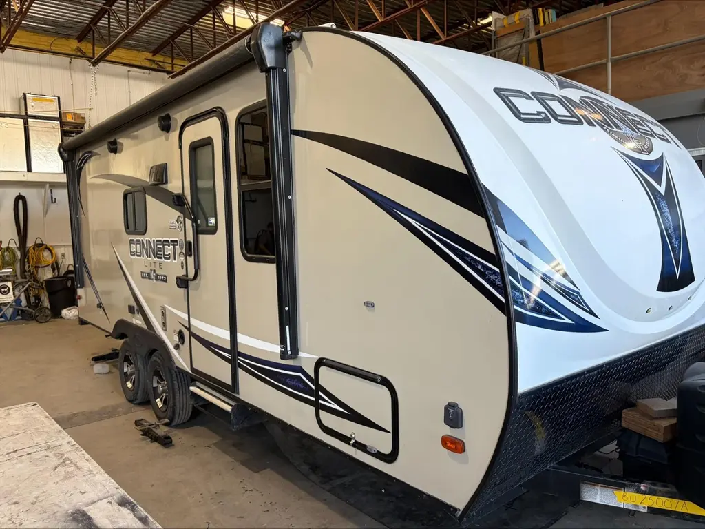 2018 KZ CONNECT LITE C201RB