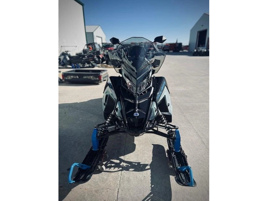 2026 Polaris 850 Titan Adventure Ultimate 155 1.8"