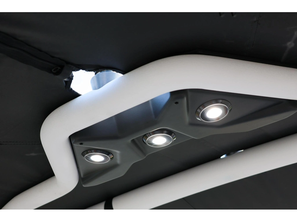 2026 Malibu 22 Lsv alt