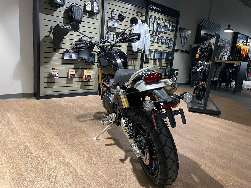 2025 Triumph Scrambler 1200 Xe alt