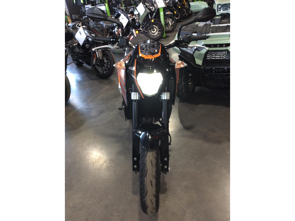 2014 Ktm Duke 690 alt