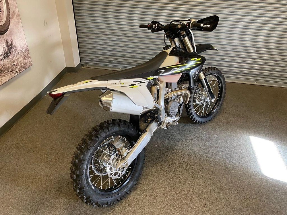 2026 Triumph Tf450-e alt