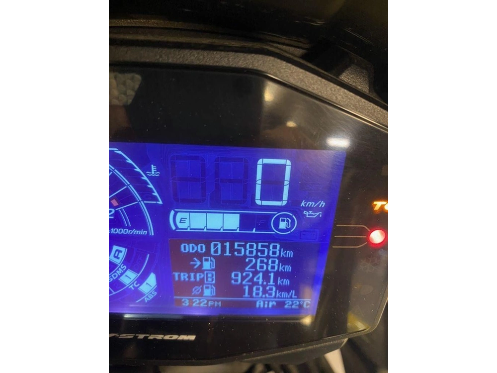 2020 Suzuki V-strom 1050xt Adventure - Yellow alt