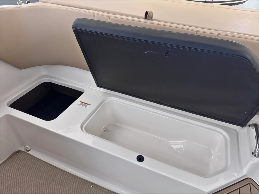 2023 Sea Ray Spx 190 No Luxury Tax* alt