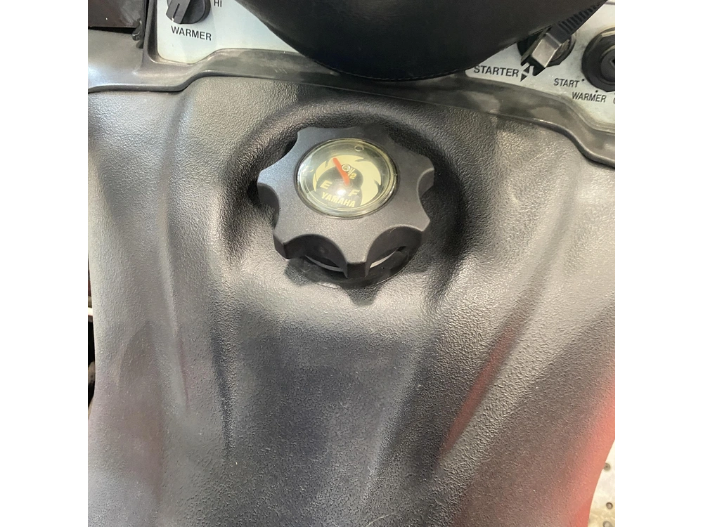 1998 Yamaha Vmax 600 alt