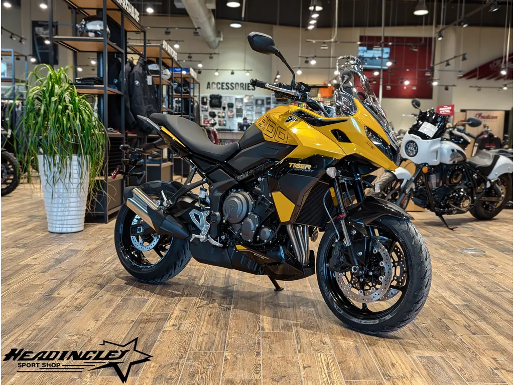 2026 Triumph Tiger Sport 800 // Cosmic Yellow/Sapphire Black