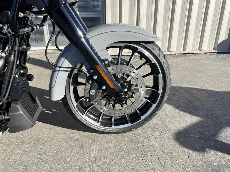 Harley-Davidson ROAD GLIDE 3 2025
