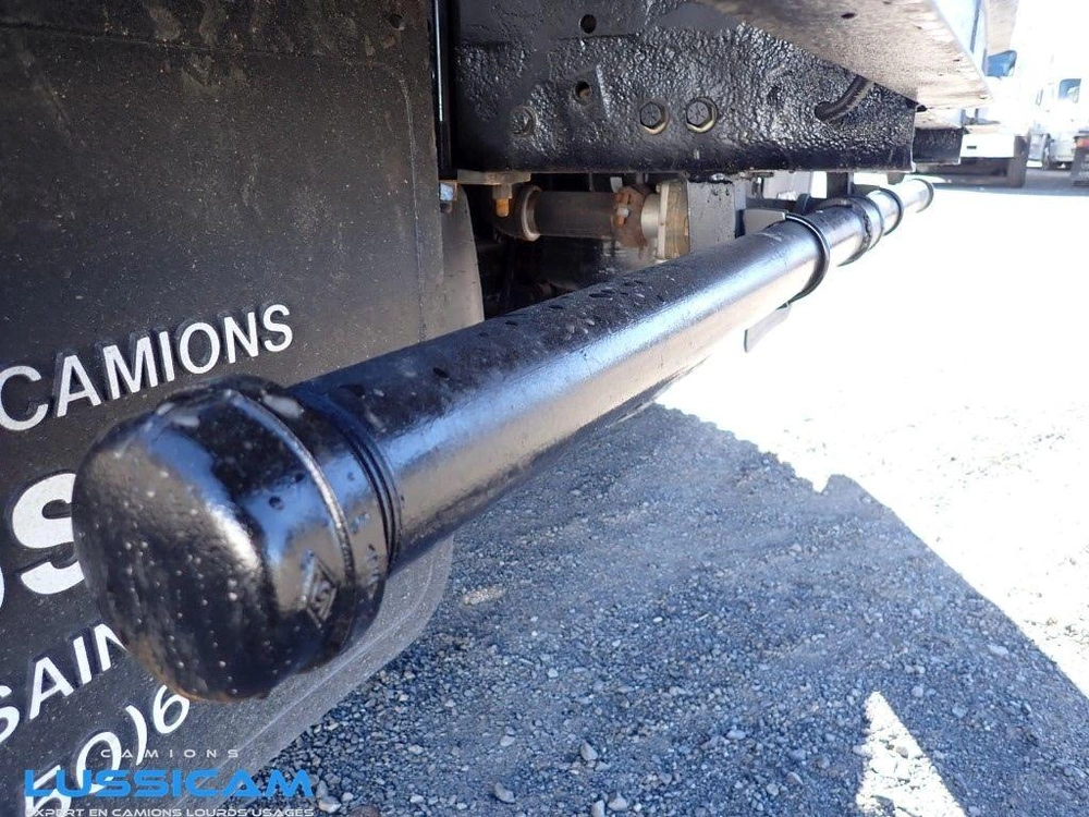 Freightliner M2-106 2014