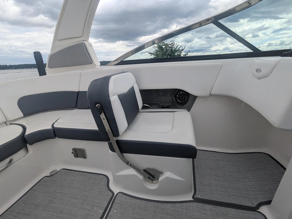 Chaparral 237 Ssx 2021 alt