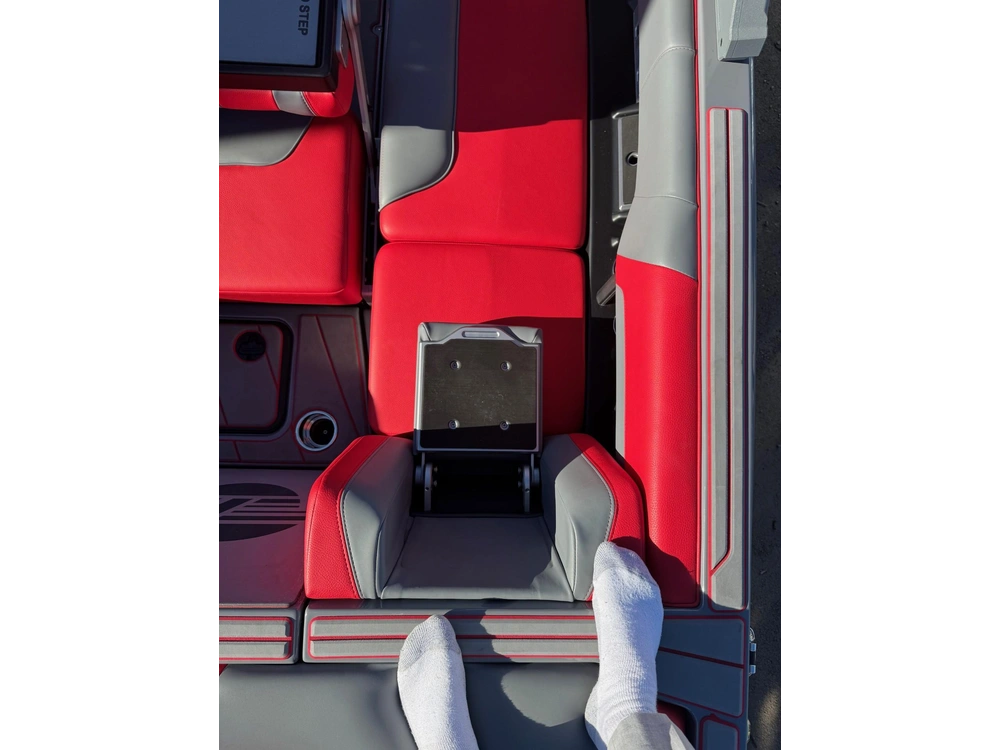 Malibu 23 Lsv 2022 alt