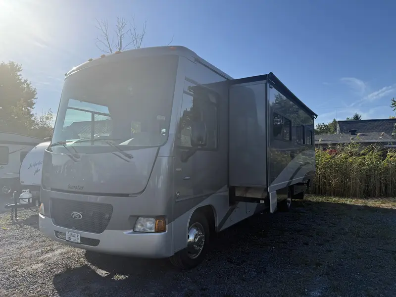 2011 Winnebago Sunstar Itasca 35RF thumbnail 4