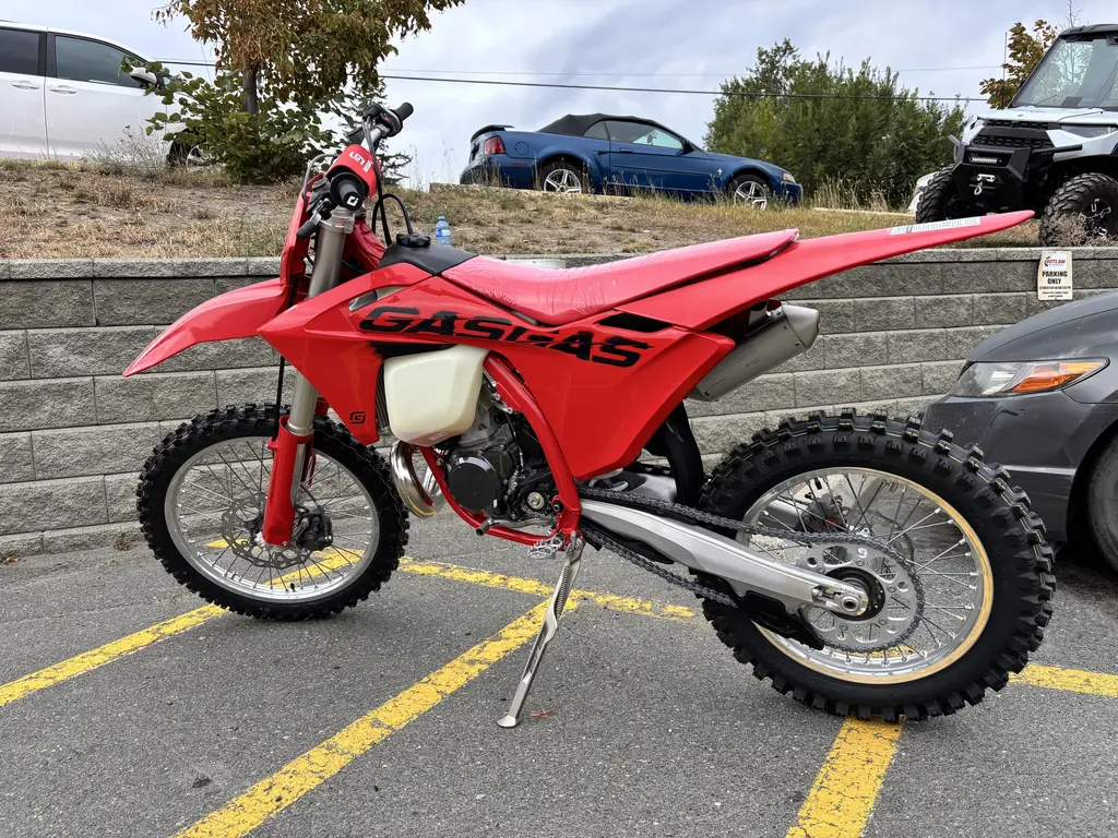 2025 GASGAS EX 300 