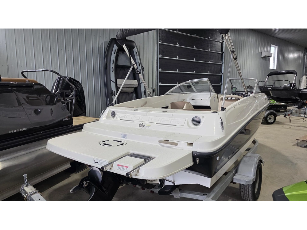 Bayliner 175 2014 alt