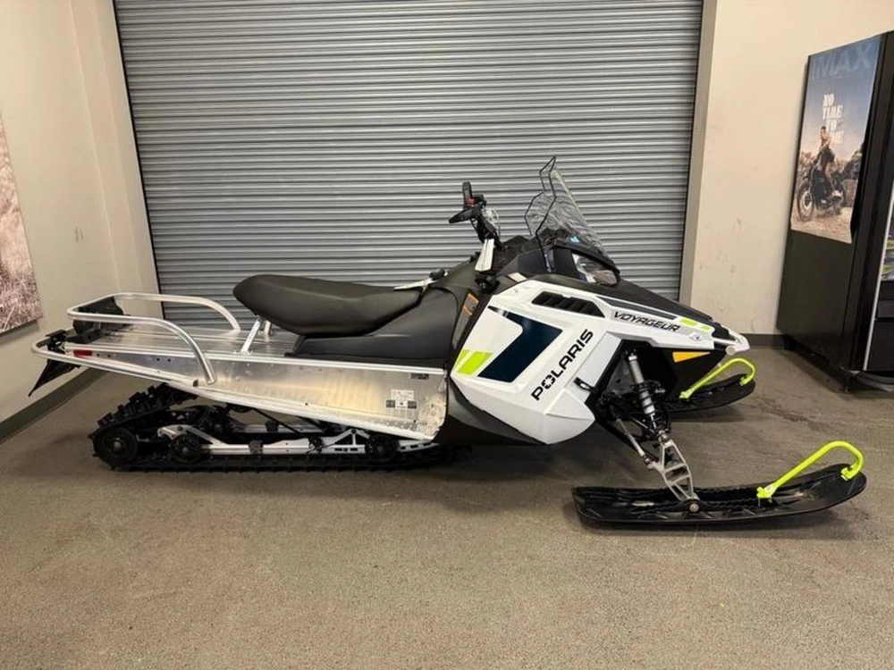 2025 Polaris 550 Voyageur 155 Es alt