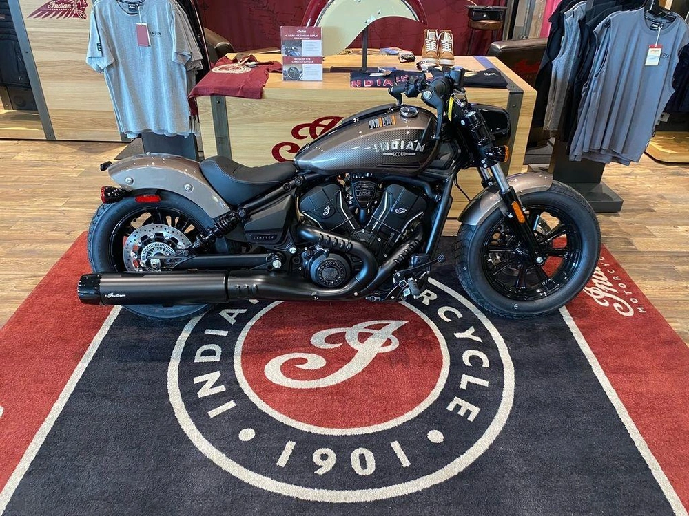 2025 Indian Motorcycle Scout Bobber Ltd + Tech alt