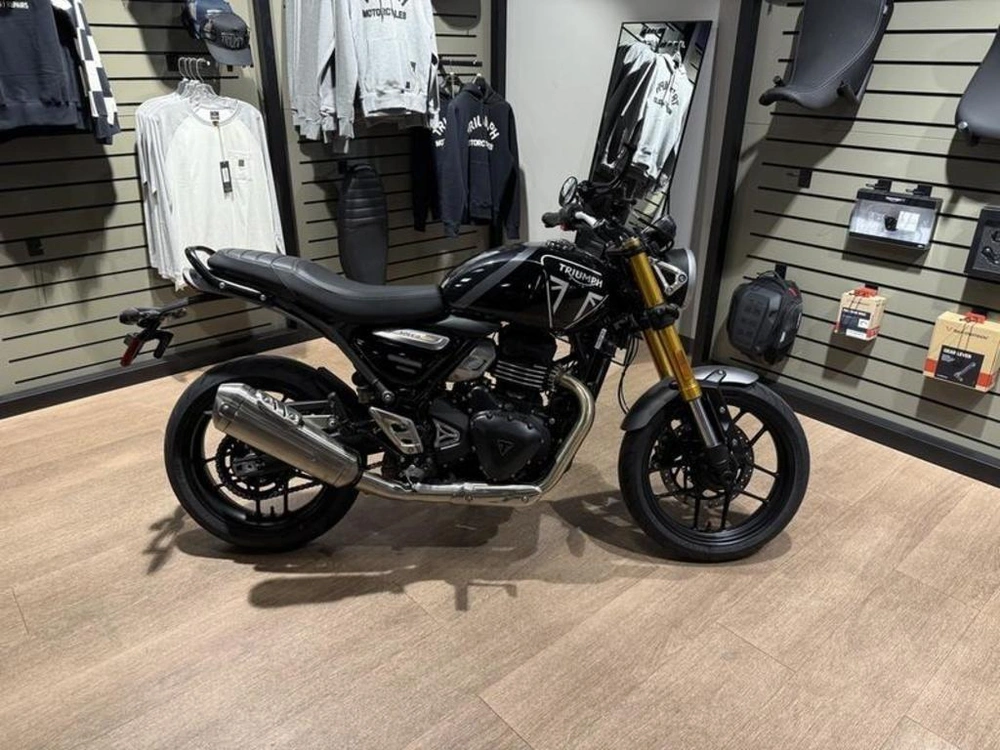 2025 Triumph Speed 400 alt