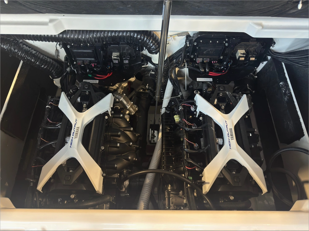 2025 Yamaha 222sd- Demo $4,000 Black Friday Rebate alt