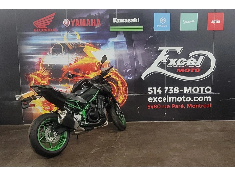 2023 Kawasaki Zr900 alt
