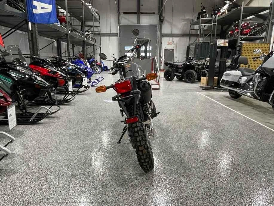 2025 Yamaha Xt250 alt