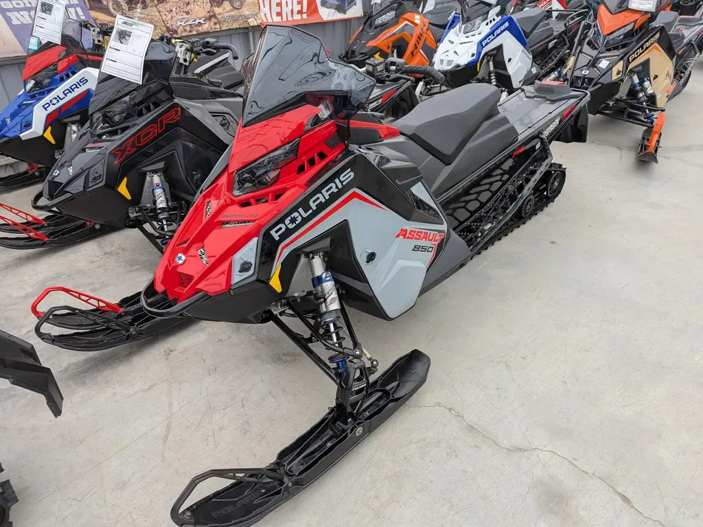 2025 Polaris 850 Switchback Assault 146