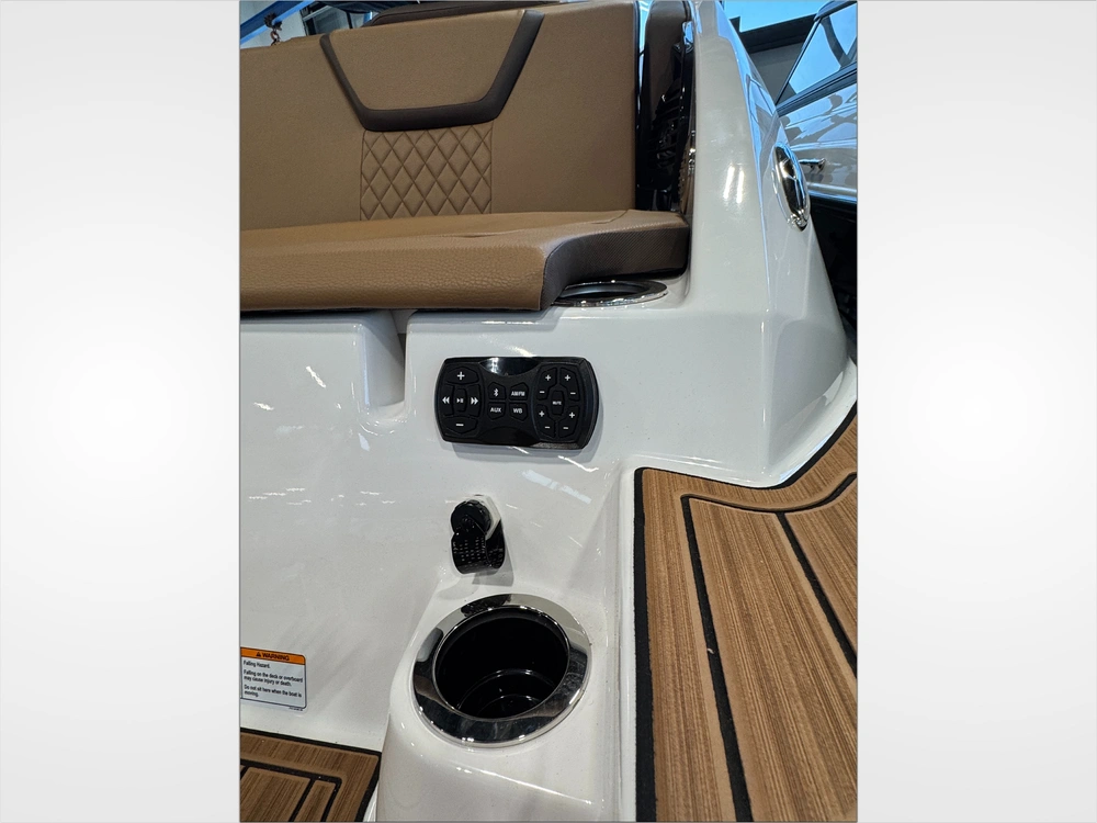 2025 Yamaha 222sd- Demo $4,000 Black Friday Rebate alt