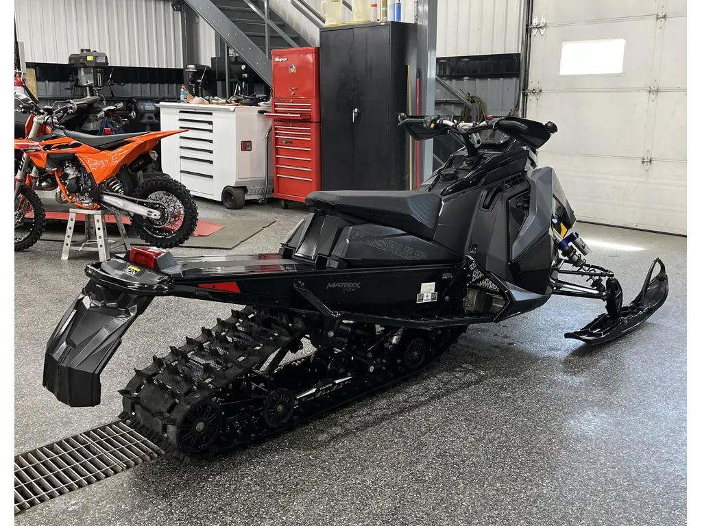 Polaris 850 SWITCHBACK 146 2021