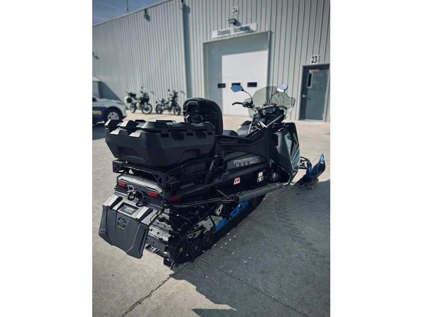 2026 Polaris 850 Titan Adventure Ultimate 155 1.8"