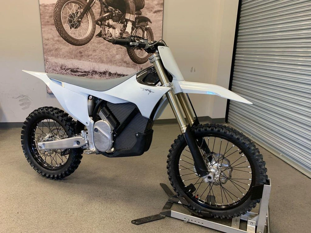 2024 Stark Future Stark Varg Mx19 80hp - White alt