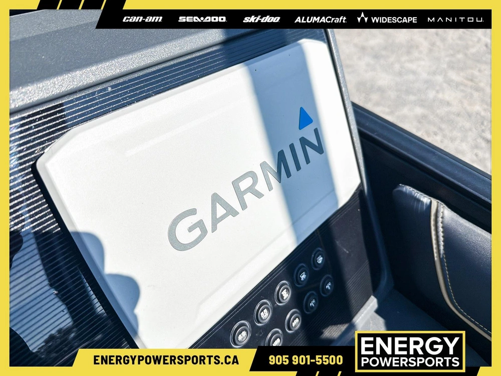 2025 Manitou Explore Switchback 22max Trifold Stealth alt