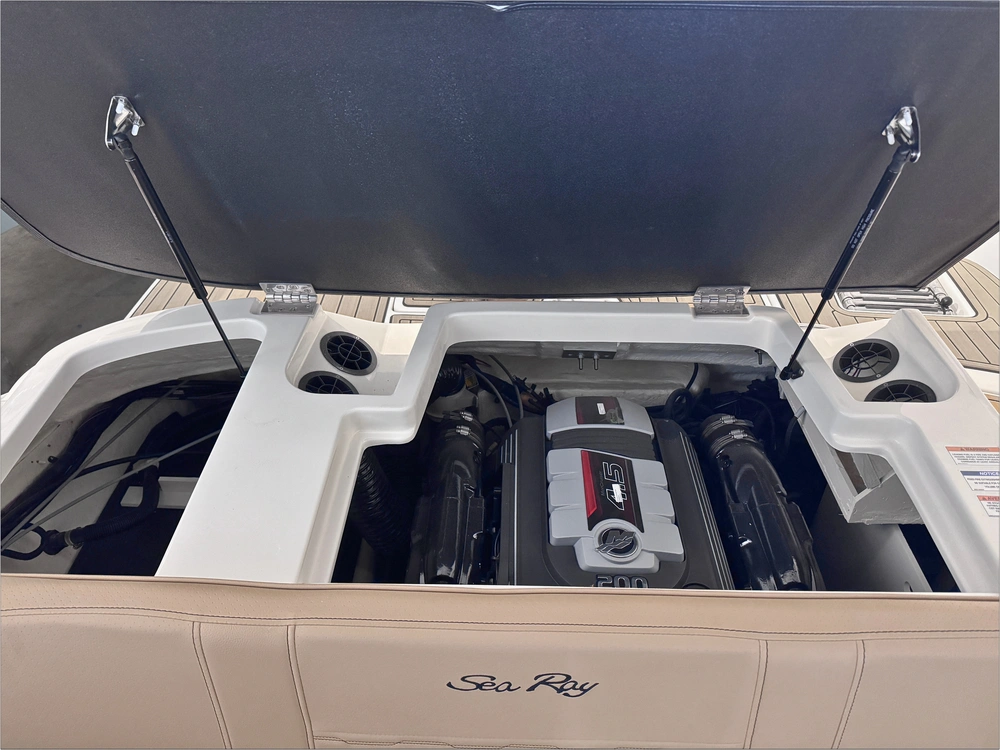 2023 Sea Ray Spx 190 No Luxury Tax* alt