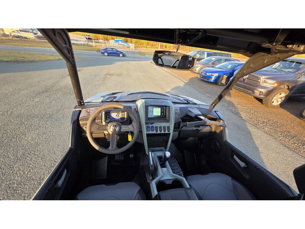 2026 Yamaha R-max 2 Xt-r alt