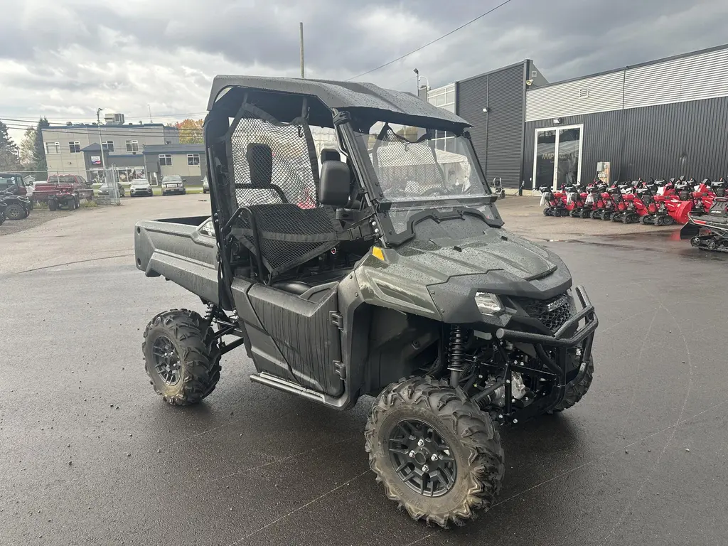 2025 Honda PIONEER 700 **COMME NEUF**