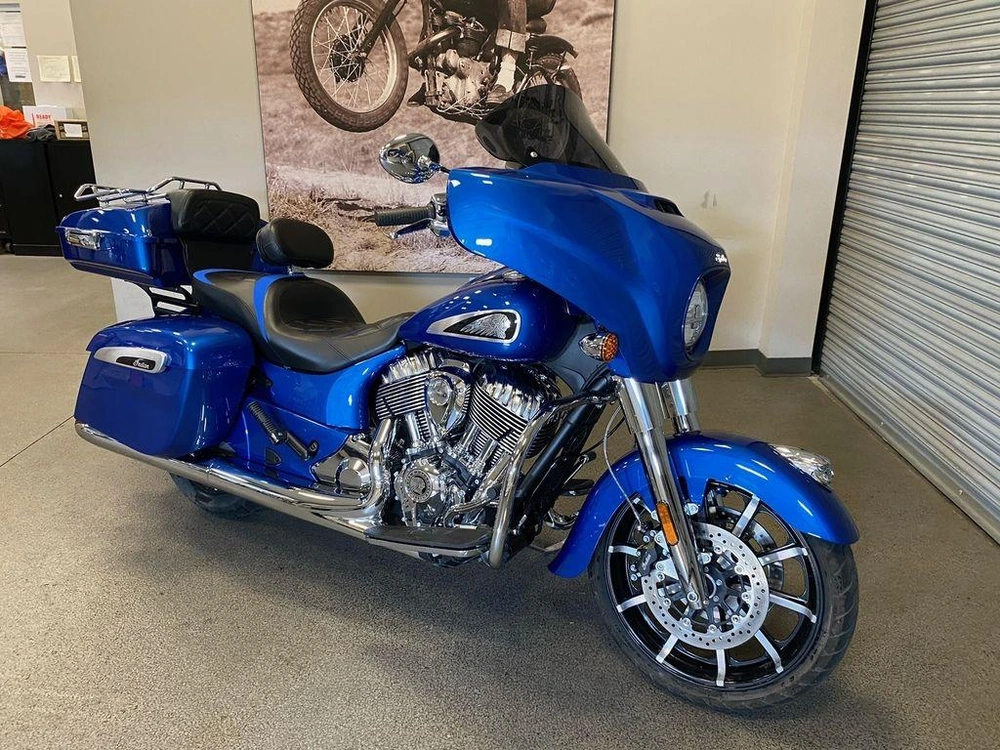 2019 Indian Motorcycle Chieftain® Limited Icon Series Brilliant Blue alt