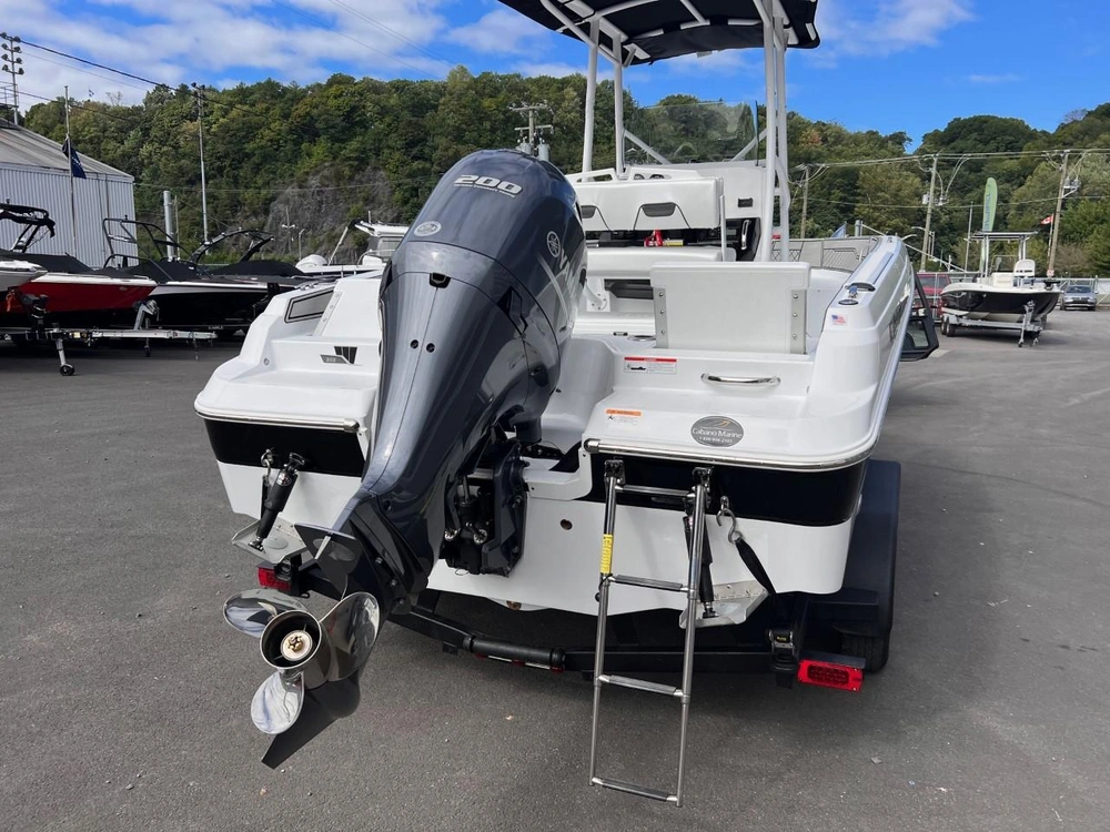 Wellcraft 202 Fisherman 2022 alt