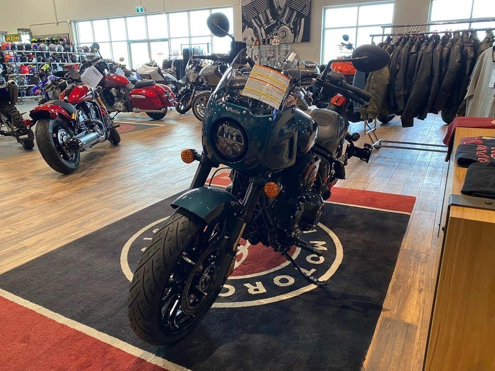 2025 Indian Motorcycle Sport Chief alt