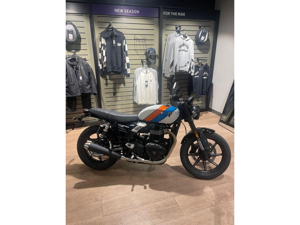 2025 Triumph Speed Twin 900 alt