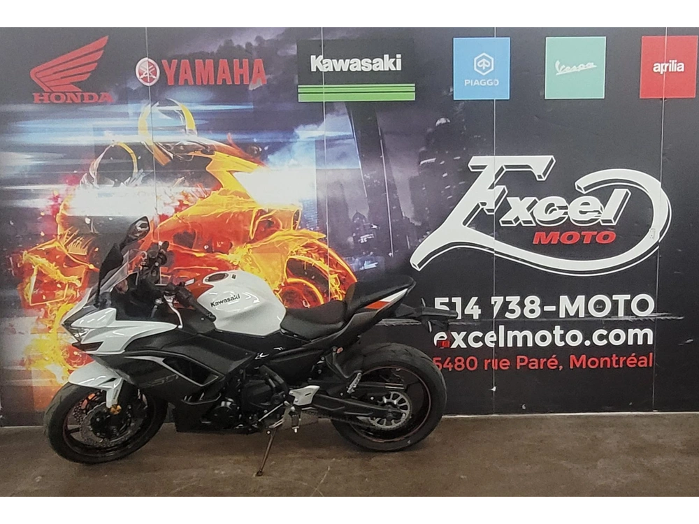 2023 Kawasaki Ninja 650 alt
