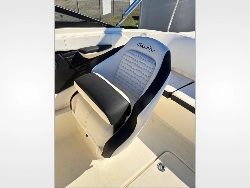 2023 Sea Ray Spx 190 Ob alt