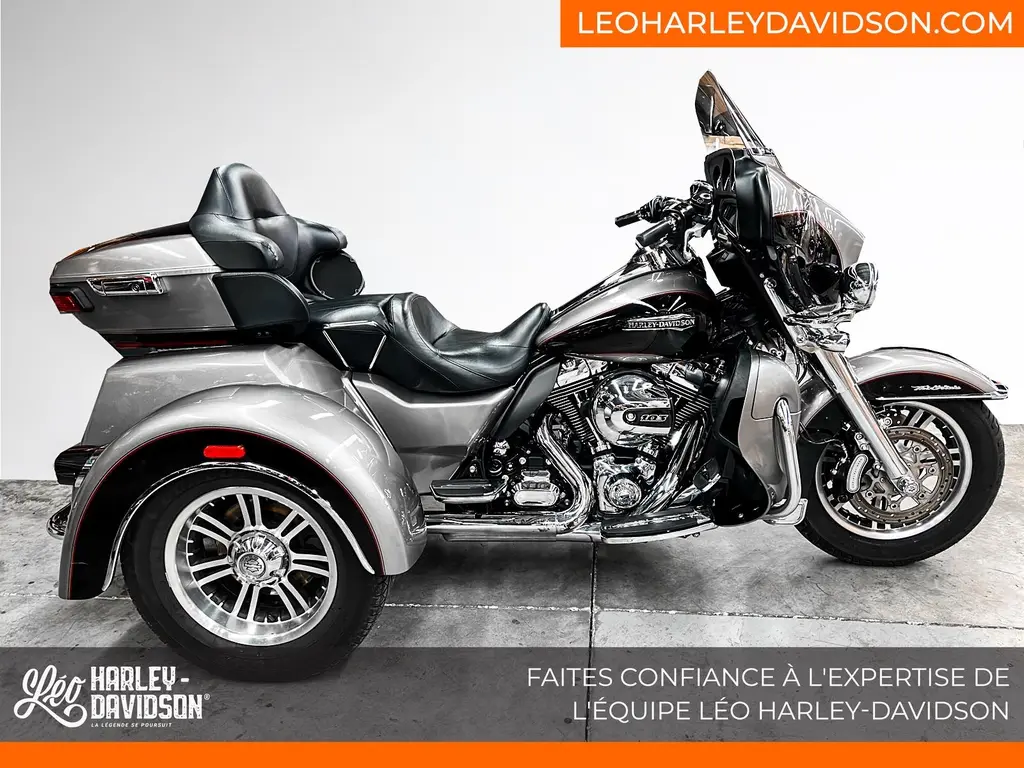 2016 Harley-Davidson FLHTCUTG Tri Glide Ultra