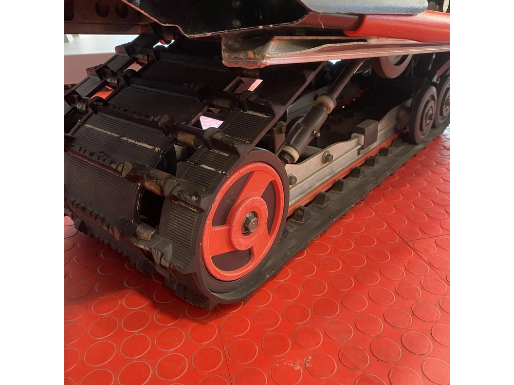 1998 Yamaha Vmax 600 alt