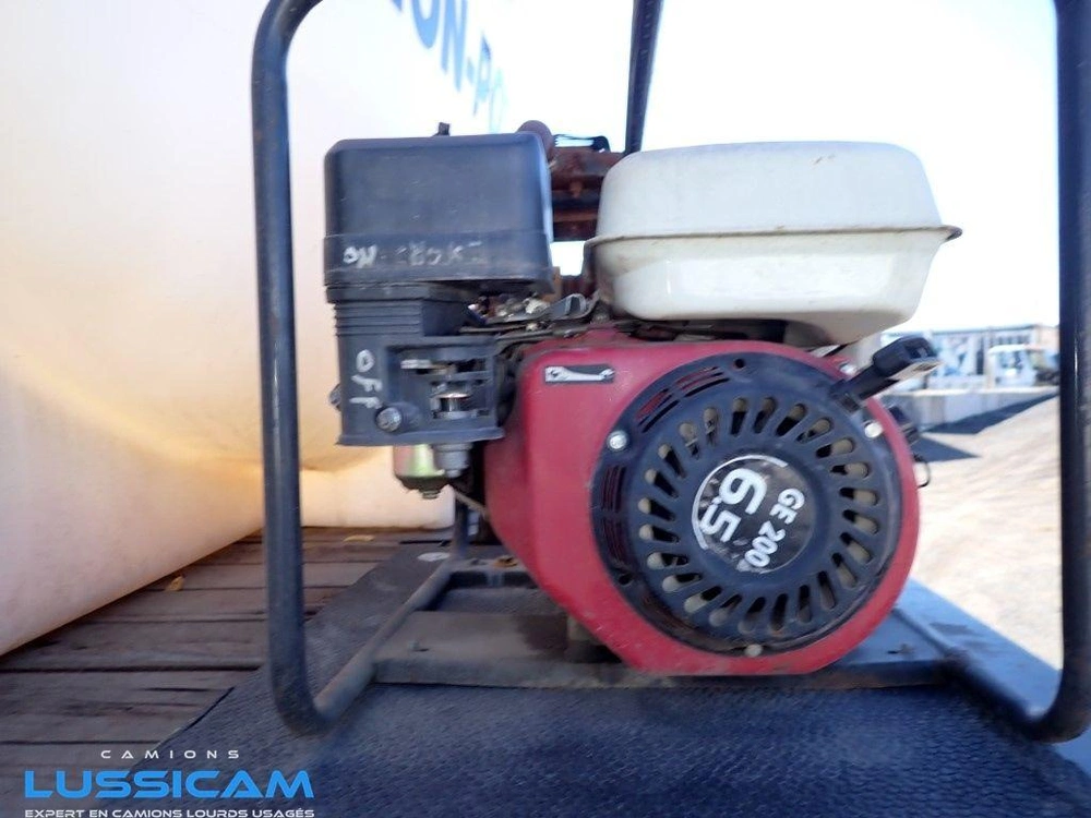 Freightliner M2-106 2014